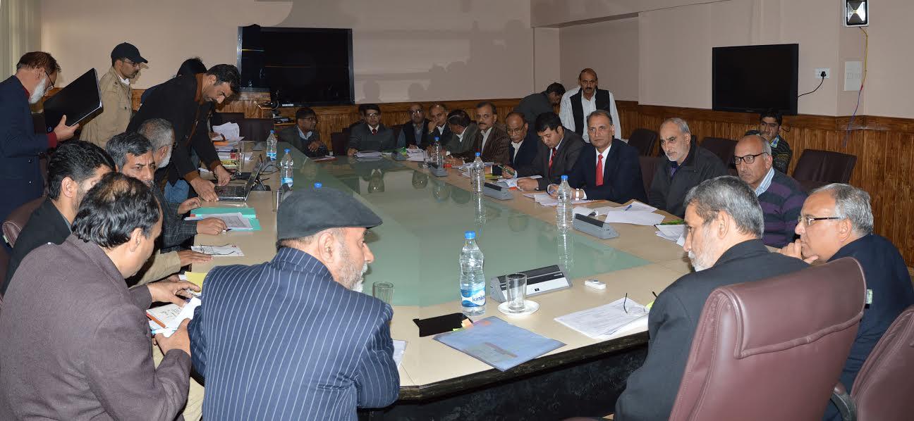 Union Agriculture Secretary reviews implementation of new agri schemes with Chief Secretary